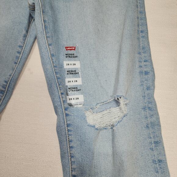 Levi's wedgie straight women size W28''xL28''-button fly - Picture 3 of 9